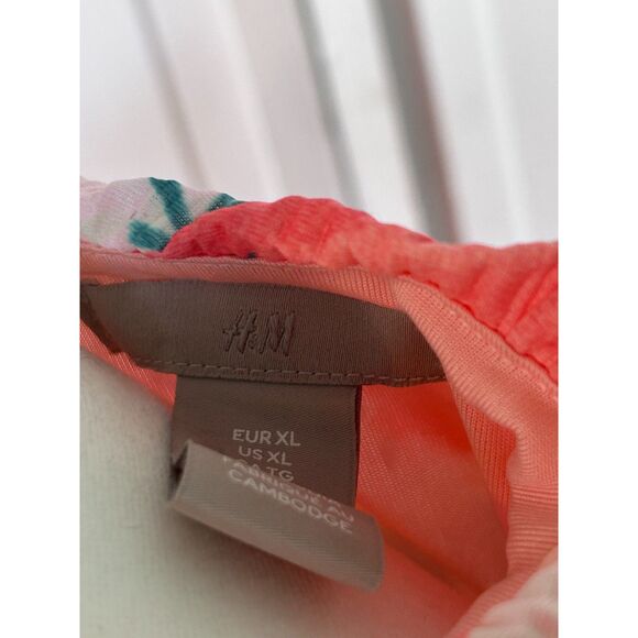 H&M Pleated Floral Balloon Sleeve Wrap Dress - Size XL - Picture 3 of 10